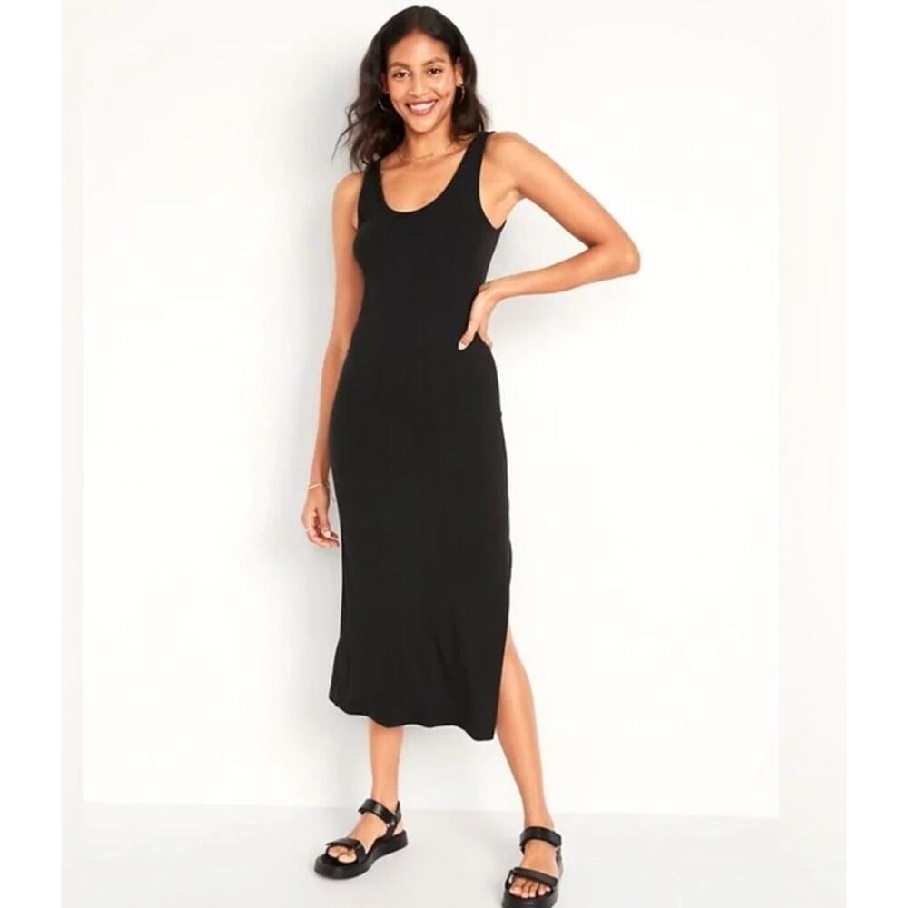 Old Navy Women Black Dress M Fitted Sleeveless Ribbed Rib-knit Midaxi midi maxi